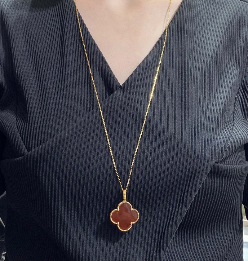 Vca Necklaces